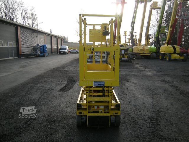 Piattaforma di lavoro GENIE GS 1330, Genie mit neuen Batterien, 5,9 m