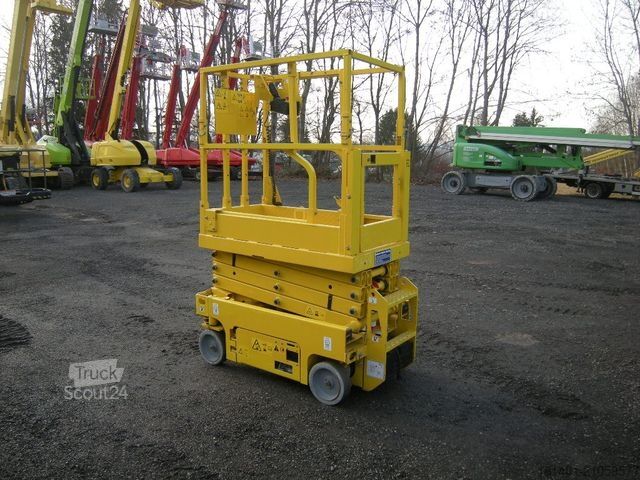 Piattaforma di lavoro GENIE GS 1330, Genie mit neuen Batterien, 5,9 m