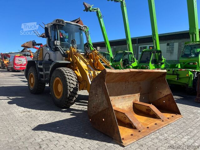 Wiellader Liebherr L524 2plus2
