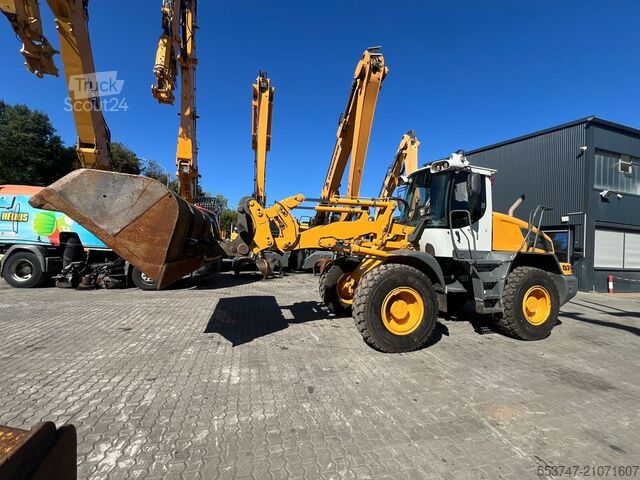 Wiellader Liebherr L524 2plus2