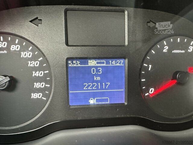 Kombi z visokim stropom Mercedes-Benz Sprinter 316 CDI Maxi Schwingsitz Kamera Navi