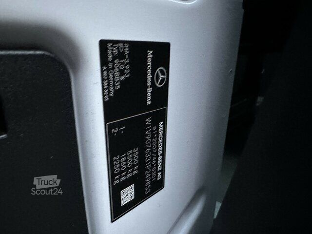 Transporter mit Doppelkabine Mercedes-Benz Sprinter 316 CDI L2 Mixto LED Webasto Sortimo Navi