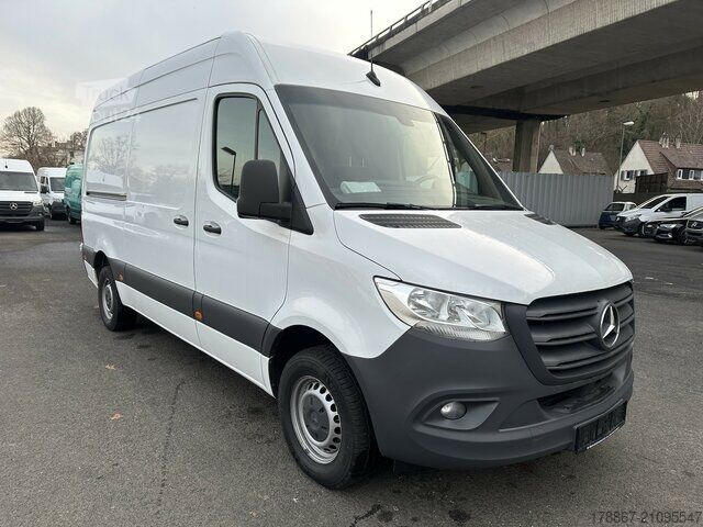 Furgoneta de caja alta Mercedes-Benz Sprinter 316 CDI RWD L2 3,5 to AHK FS Regal Schwingsitz