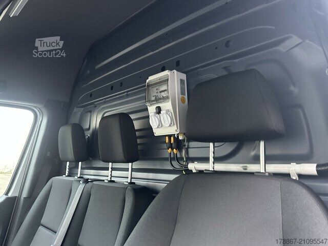 Furgoneta de caja alta Mercedes-Benz Sprinter 316 CDI RWD L2 3,5 to AHK FS Regal Schwingsitz