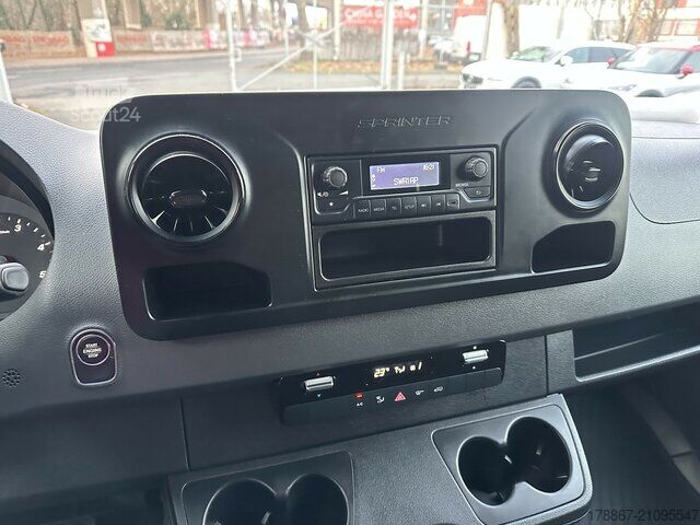 Furgoneta de caja alta Mercedes-Benz Sprinter 316 CDI RWD L2 3,5 to AHK FS Regal Schwingsitz