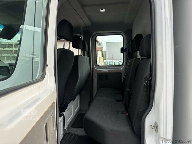 Transporter mit Doppelkabine Mercedes-Benz Sprinter 519 CDI DoKa Koffer 3,5 to AHK Last