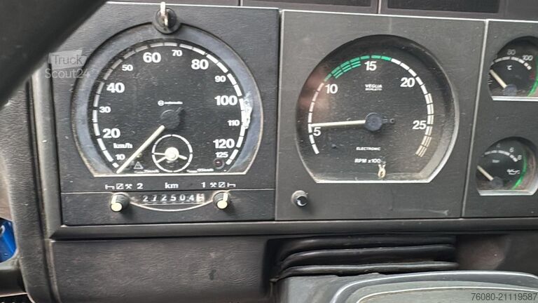 Chassis cabine Iveco EUROSTAR 440 E 42 (MANUAL PUMP / POMPE MANUELLE...