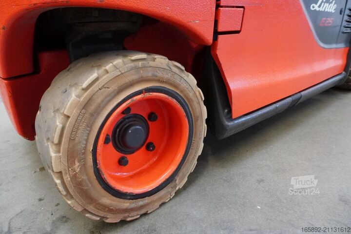 Chariot élévateur Linde E 25 387