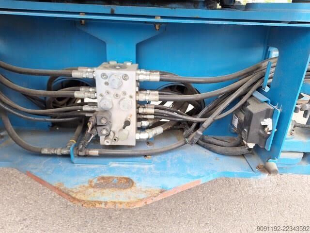 Teleskopska delovna ploščad Genie Z-135/70