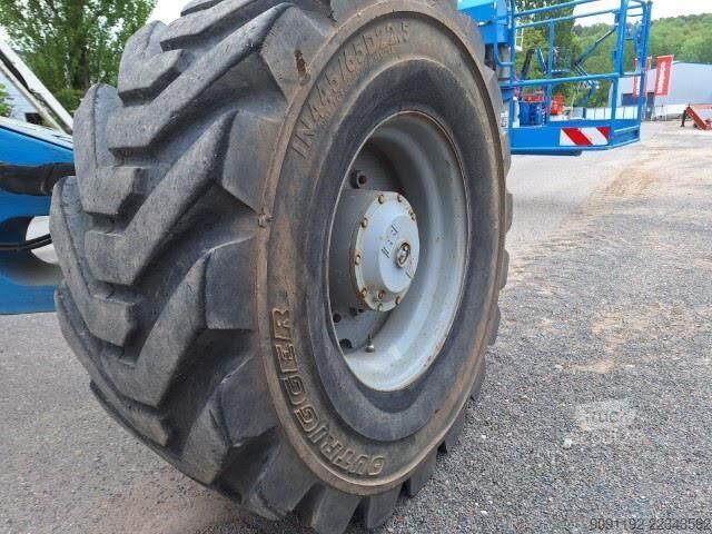 Kĺbová teleskopická pracovná plošina Genie Z-135/70