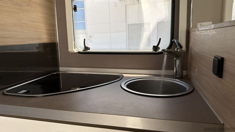 Camper semintegrato Fiat Ducato Weinsberg Carasuite 2024 | Completamente accessoriato |5 postiletto