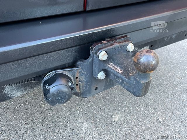 Vans ar augstu jumtu VOLKSWAGEN CRAFTER 177 PS 4 MOTION OFFROAD REIFEN KLIMA