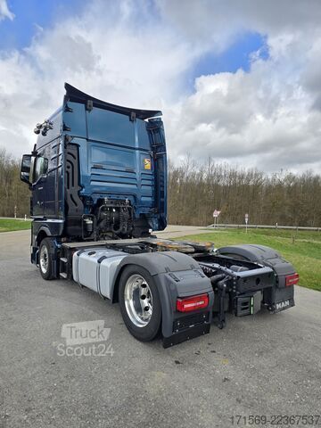 Biltransport lastebil MAN TG3 GX 18.510 + Kögel FGS-Mega, 3 Cars