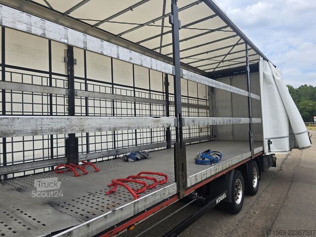 Biltransport lastebil MAN TG3 GX 18.510 + Kögel FGS-Mega, 3 Cars