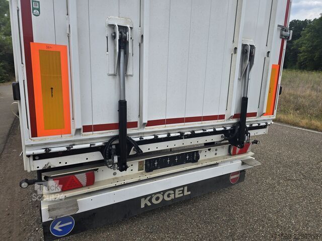 Biltransport lastebil MAN TG3 GX 18.510 + Kögel FGS-Mega, 3 Cars