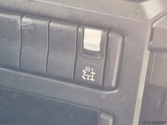 Scania R650 V8 NGS Highline 6x4 - Manual gearbox with ...