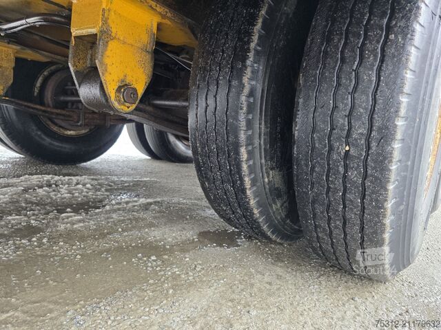 Žemagrindė platforma priekaba  Duerst  TA 3 Hydraulische Rampen 30T