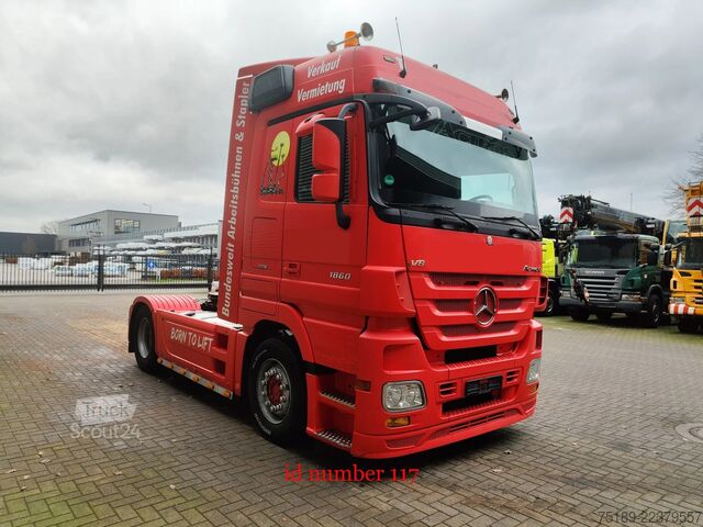  Mercedes-Benz Actros 1860 4x2 Megaspace