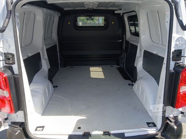 Slēgtais furgons PEUGEOT e-Expert L1 (50kWh)