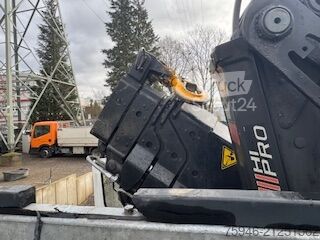 Camion avec plateau (ouvert) et grue HIAB Volvo FE 320
