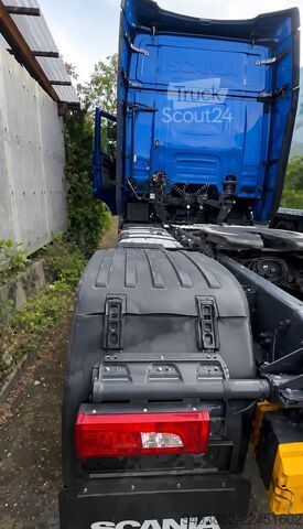 Standaard trekker Scania R 450