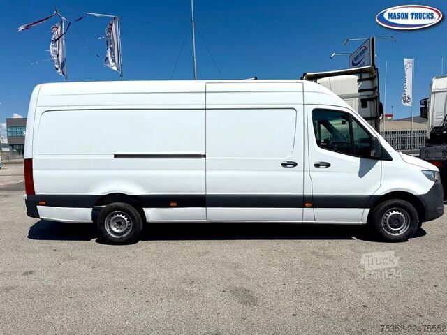Ploščati dostavnik Mercedes-Benz Sprinter 317 CDI RWD