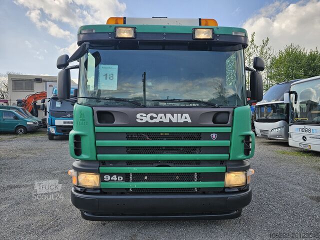 Ciężarówka na śmieci SCANIA P94DB4X2NB230 mit NORBA RL200 14.1cub
