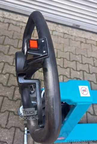 Gabelstapler  PTM1.0Scissor