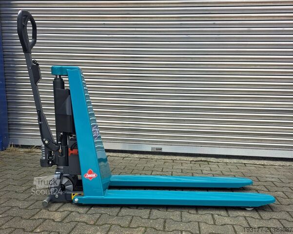 Gabelstapler  PTM1.0Scissor