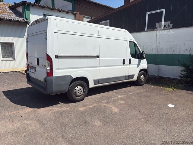 Furgão de painéis Peugeot Boxer