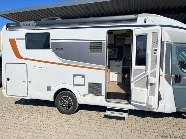 Polintegriran avtodom BÜRSTNER Lyseo TD 736