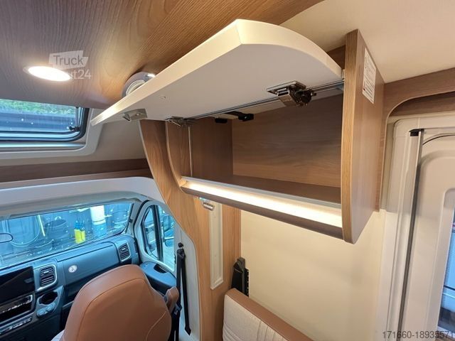 Polintegriran avtodom BÜRSTNER Lyseo TD 736