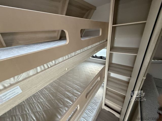 Campingvogn HOBBY De Luxe 560 KMFe 3-er Etagenbett 2.000 kg