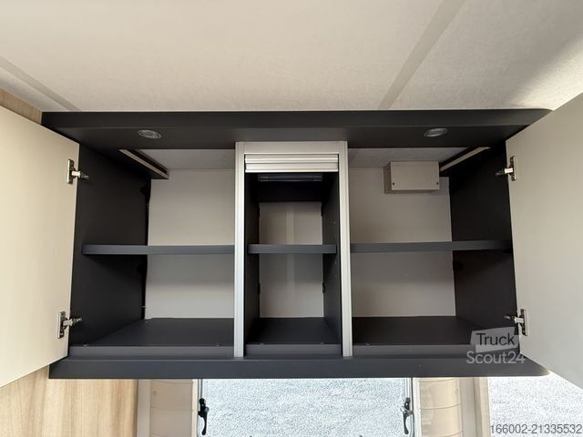 Campingvogn HOBBY De Luxe 560 KMFe 3-er Etagenbett 2.000 kg