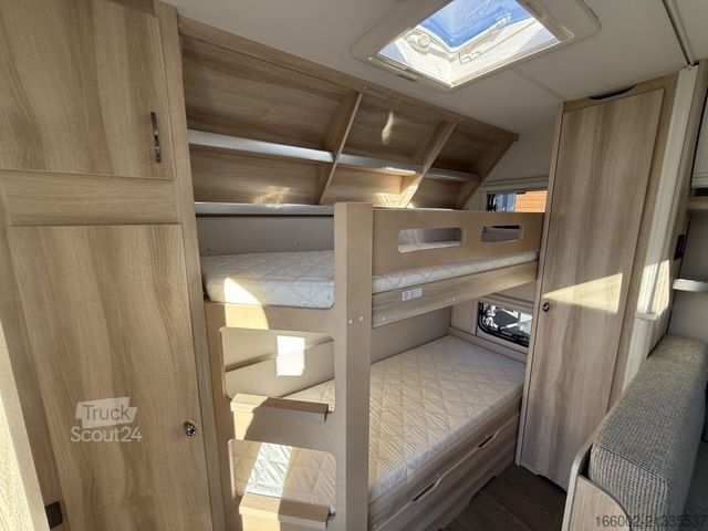 Campingvogn HOBBY De Luxe 560 KMFe 2000 kg LAST CALL