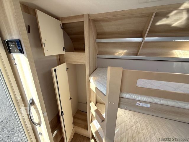 Campingvogn HOBBY De Luxe 560 KMFe 2000 kg LAST CALL