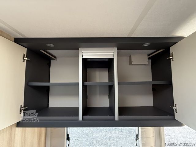 Campingvogn HOBBY De Luxe 560 KMFe 2000 kg LAST CALL