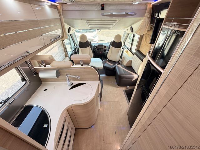 Camping-car intégral MOBILVETTA K-Yacht Tekno Line 89 *Queensbett-Hubbett*