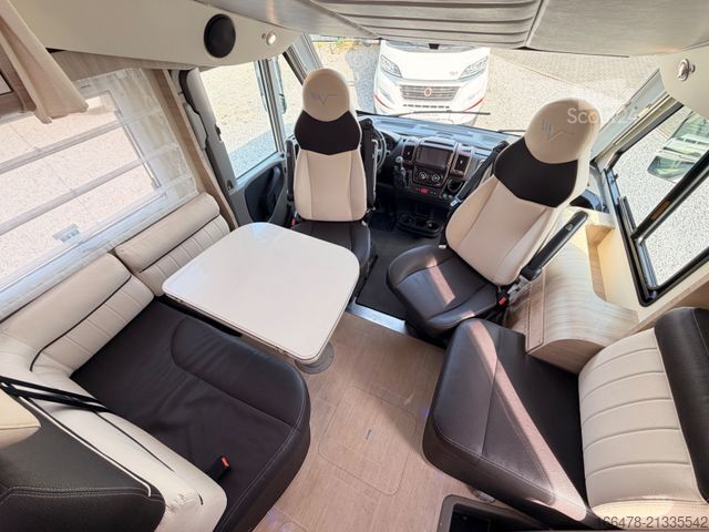 Camping-car intégral MOBILVETTA K-Yacht Tekno Line 89 *Queensbett-Hubbett*