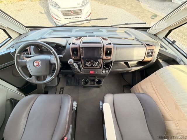 Camping-car intégral MOBILVETTA K-Yacht Tekno Line 89 *Queensbett-Hubbett*