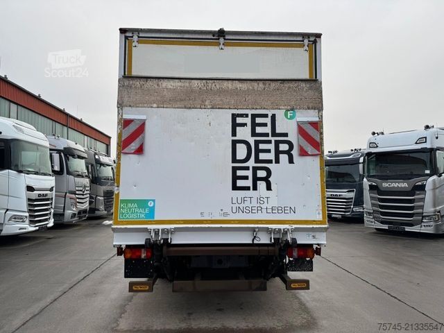 LKW mit Kofferaufbau MERCEDES-BENZ ATEGO 818 * ANFAHUNFALL * MOTOR LÄÜFT *