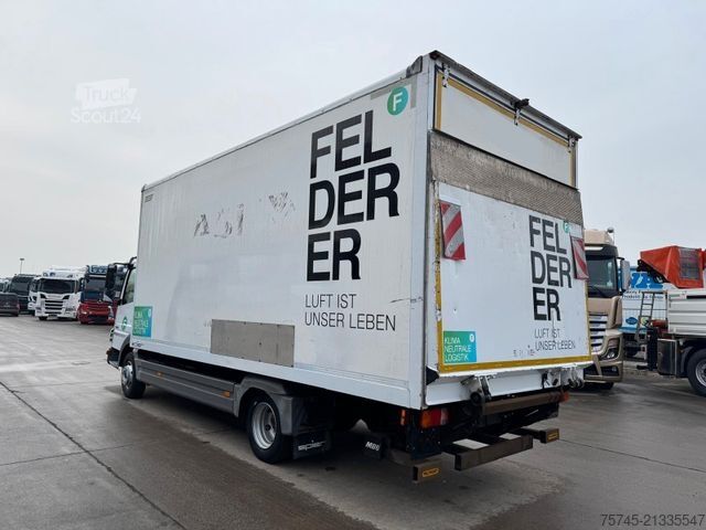 LKW mit Kofferaufbau MERCEDES-BENZ ATEGO 818 * ANFAHUNFALL * MOTOR LÄÜFT *