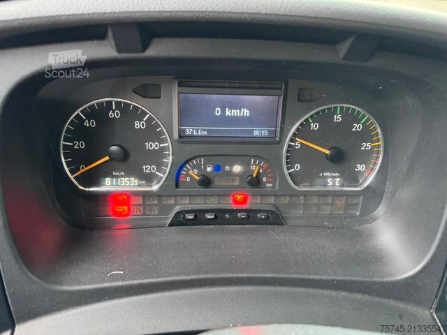 LKW mit Kofferaufbau MERCEDES-BENZ ATEGO 818 * ANFAHUNFALL * MOTOR LÄÜFT *