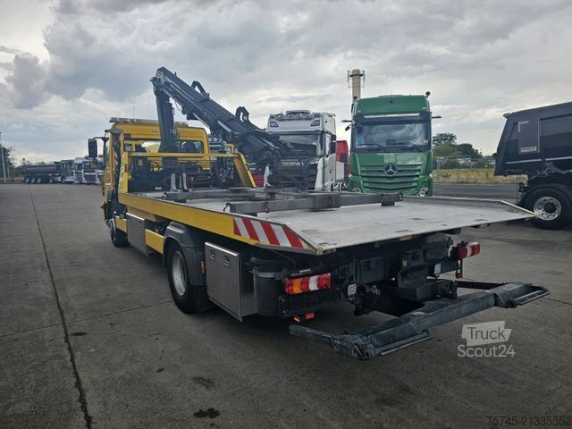 Abschleppwagen MERCEDES-BENZ ATEGO 1527*FASSI KRAN*SCHIEBEPLATEAU*HUBBRILLE