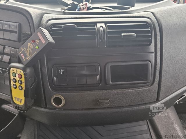 Abschleppwagen MERCEDES-BENZ ATEGO 1527*FASSI KRAN*SCHIEBEPLATEAU*HUBBRILLE