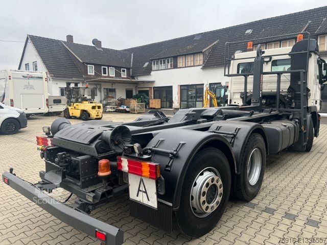 Abrollkipper MERCEDES-BENZ Actros 2536 MP3 6x2 HIAB Abrollkipper Euro 5