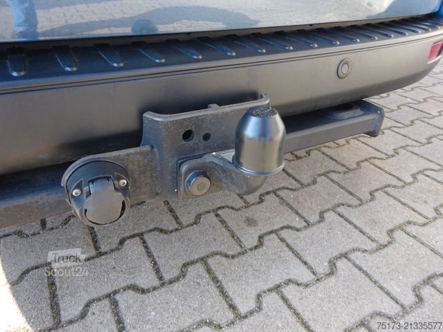 Autocaravana FORD Nugget 185PS Autm. Aufstelldach Markise AHK Xeno