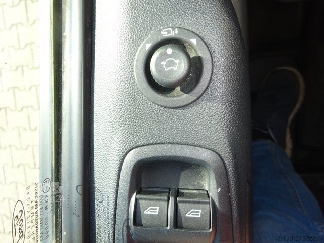 Autocaravana FORD Nugget 185PS Autm. Aufstelldach Markise AHK Xeno