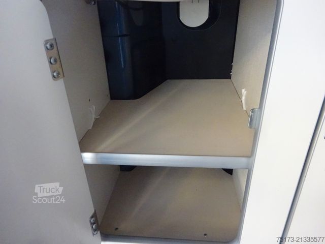 Autocaravana FORD Nugget 185PS Autm. Aufstelldach Markise AHK Xeno