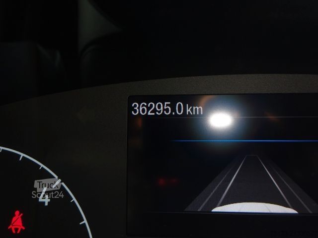 Autocaravana FORD Nugget 185PS Autm. Aufstelldach Markise AHK Xeno